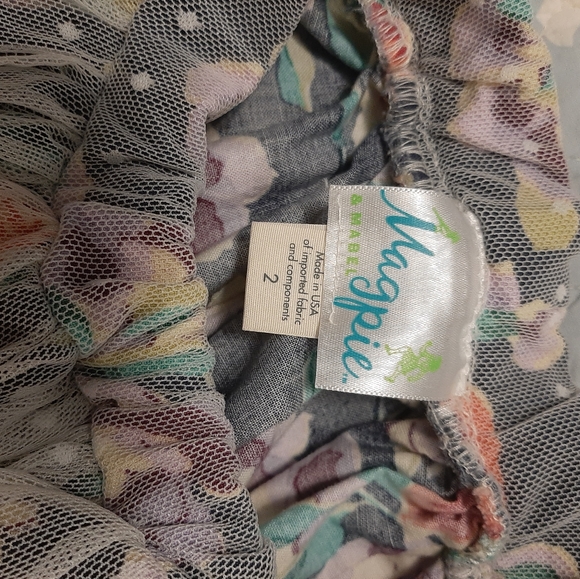 Magpie & Mabel Girls 2T Skirt. Navy blue with red/purple floral w/ sheer overlay - Picture 6 of 6